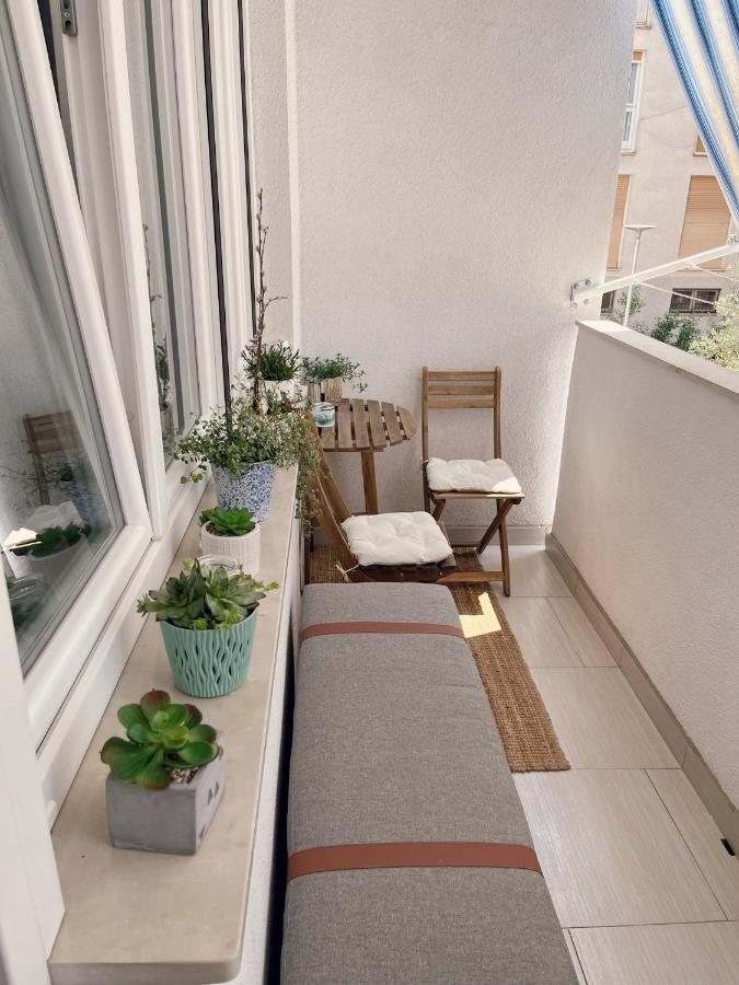 Emili Apartamento Zadar Exterior foto